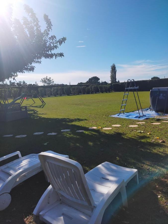 Logement Atypique Arles Eksteriør billede